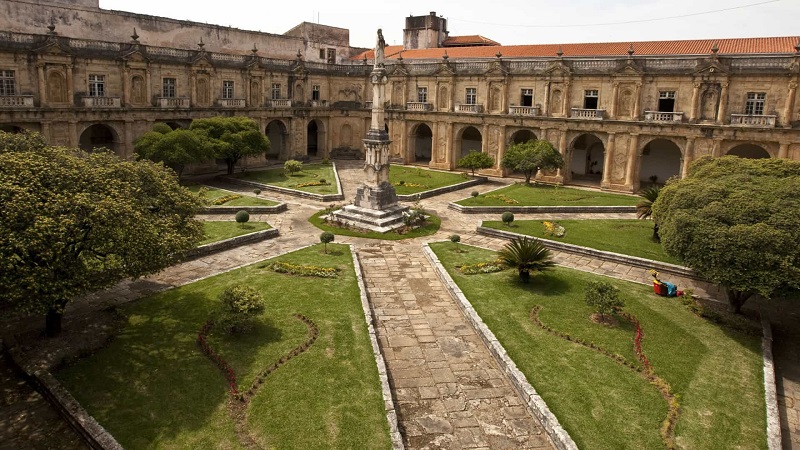 Faculdade em Coimbra
