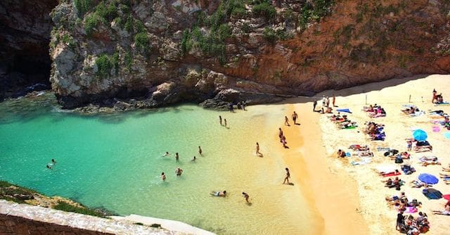 Banho de praia no Algarve