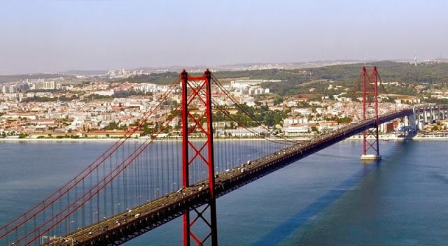 Ponte 25 de abril em Lisboa