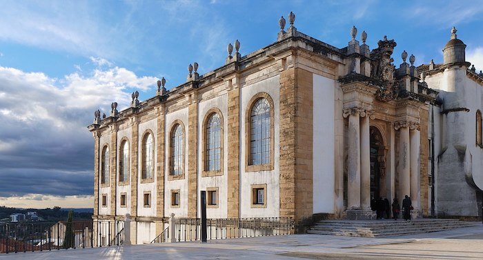 Conhecer a Biblioteca Joanina em Coimbra