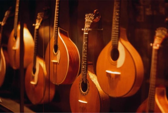 Guitarras Museu do Fado em Lisboa