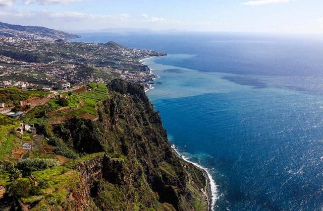 Pontos turísticos na Ilha da Madeira