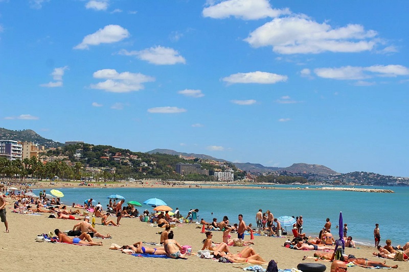Praia em Málaga, Espanha - Roteiro ideal de 7 dias pelo sul de Portugal e Espanha