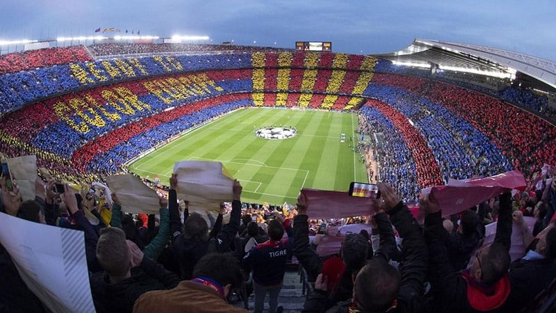 Viagem de Portugal até Espanha pelas principais cidades: Estádio Camp Nou do Barcelona