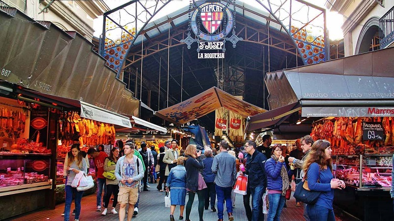 Viagem de Portugal até Espanha pelas principais cidades: Mercado La Boqueria, Barcelona