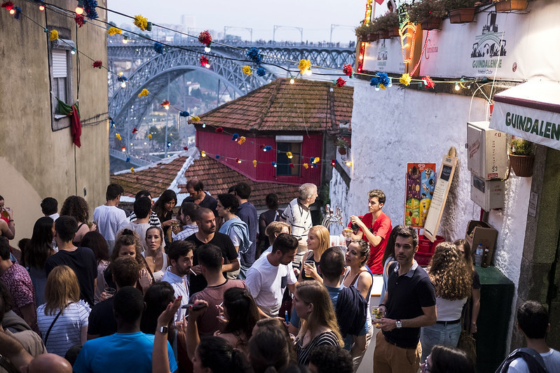 Como é celebrado o São João no Porto?